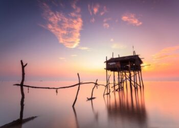 Chiêm ngưỡng điểm ngắm bình mình đẹp bậc nhất Việt Nam