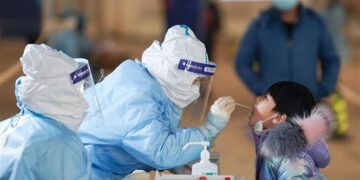 Bệnh nhân Covid-19 được xuất viện ngày thứ 10 nếu 2 lần xét nghiệm âm tính