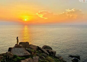 Săn bình minh tuyệt đẹp tại nơi đón ánh mặt trời sớm nhất ở Việt Nam