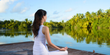 Bài tập phục hồi chức năng phổi cho người nhiễm Covid-19