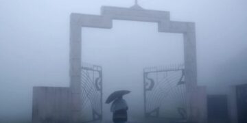 Cận cảnh ngôi làng ẩm ướt nhất thế giới