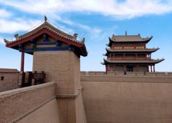 Nhật ký tour caravan Tây An – Tân Cương: Ngắm viên gạch xây thành kỳ bí, đón cơn mưa vùng khô hạn