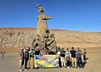 Nhật ký tour caravan Tây An – Tân Cương: Lên Hỏa Diệm Sơn, xuống kênh đào trong lòng đất