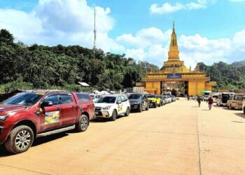 Đoàn xe caravan đi Tây An – Tân Cương hơn một tháng đã về Việt Nam