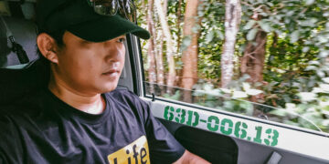 Siêu phượt thủ Trần Đặng Đăng Khoa lại đi khắp thế giới chưa hẹn ngày về