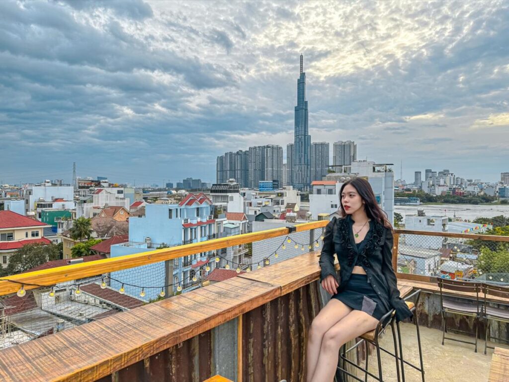 5 quán rooftop cực chill ở Sài Gòn