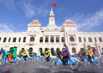 Lễ hội Áo dài TP.HCM năm 2024 kéo dài 10 ngày