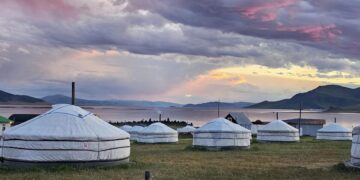 Lên tour caravan theo chân vó ngựa Mông Cổ