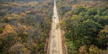 Quyến rũ mùa thay lá ở Vườn quốc gia Yok Đôn