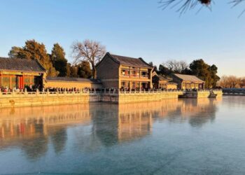 Di Hòa Viên – cung điện mùa hè xa hoa bậc nhất Bắc Kinh