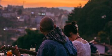 Tiệm cà phê nhỏ mà view sống ảo bao la ở Đà Lạt