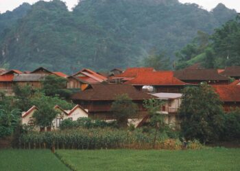 Ghé thăm Làng Bên, bản nhỏ yên bình ở Lạng Sơn