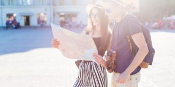 Du lịch không thể dựa mãi vào vinh danh dạng ‘top’