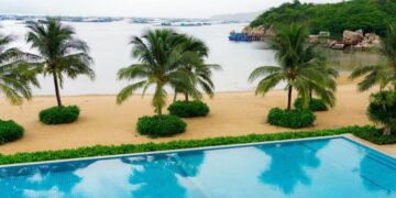 Resort thuê trọn đảo đầu tiên tại Việt Nam