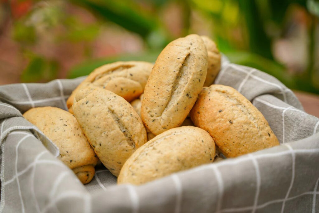 Thương hiệu bánh mì tươi 21 năm ở Sài Gòn, tạm dừng hay ‘chết’ hẳn?