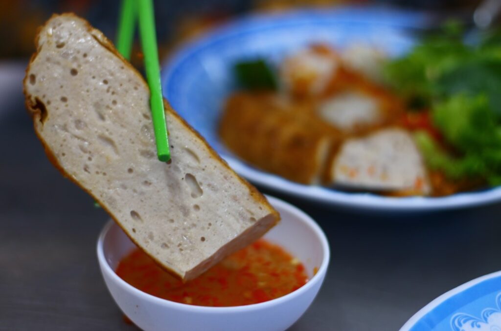 Bánh cuốn hơn 70 năm ở Sài Gòn không có khúc chả chắc chẳng ai ăn