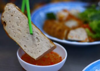 Bánh cuốn hơn 70 năm ở Sài Gòn không có khúc chả chắc chẳng ai ăn