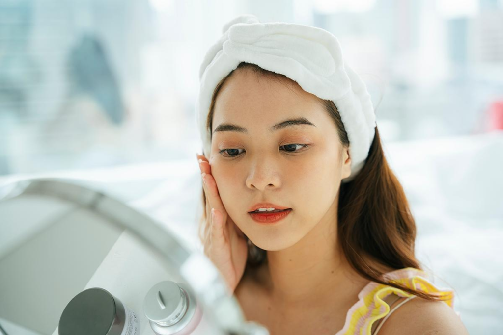 Cách gợi làn da đẹp rạng ngời hiện ra đón tết