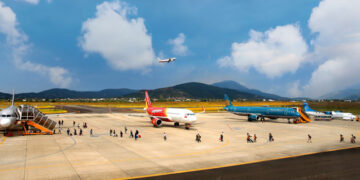 Sân bay Liên Khương đóng cửa, đoàn mình di chuyển Đà Lạt thế nào?