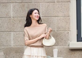 6 gợi ý phối đồ cho chị em Sài Gòn ra phố ngày thu
